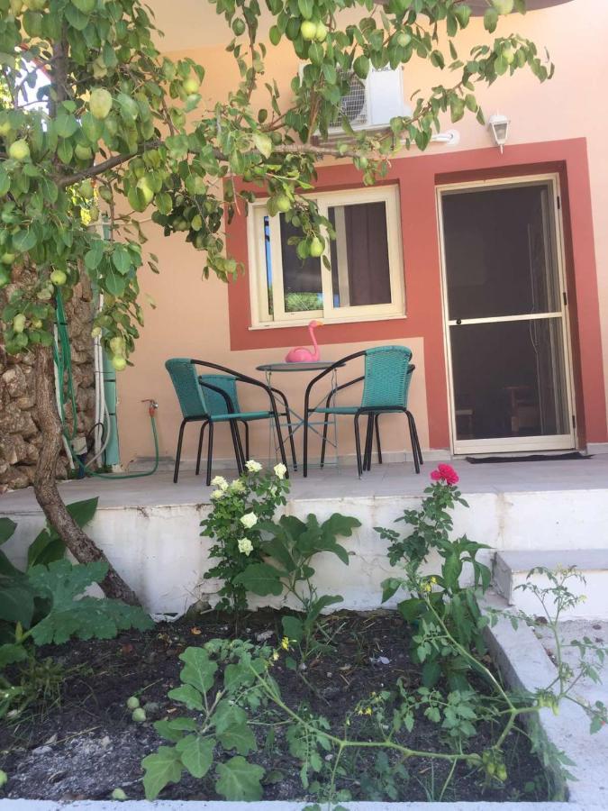 Domenica House Apartment Kondaraíni Exterior foto